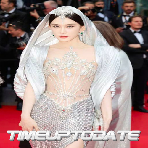 Penampakan Gaun Aktris China yang Bikin Diusir dari Red Carpet Cannes