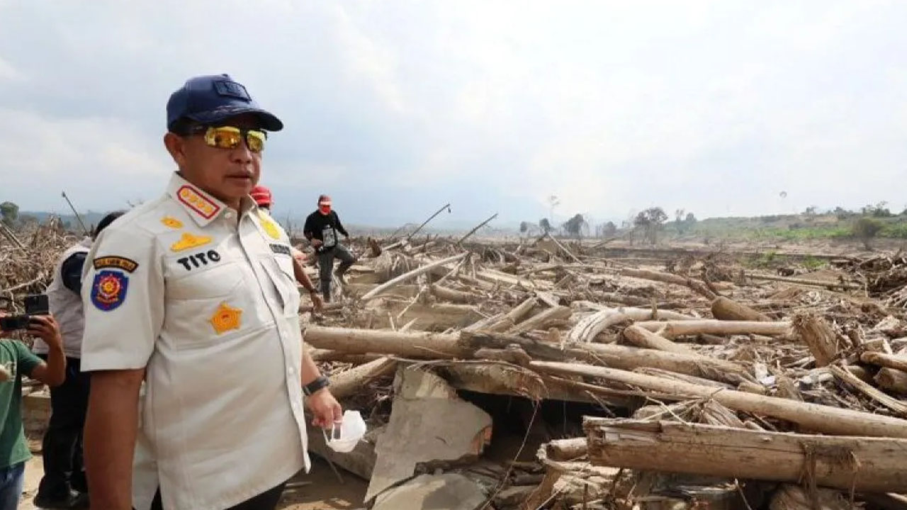 Satgas PRR Kebut Pembersihan Lumpur dan Rehabilitasi Sawah Pascabencana